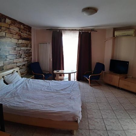 Old Town New Spacious Apartment Bucarest Exterior foto